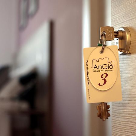 Angio Holiday Rooms Naples Luaran gambar