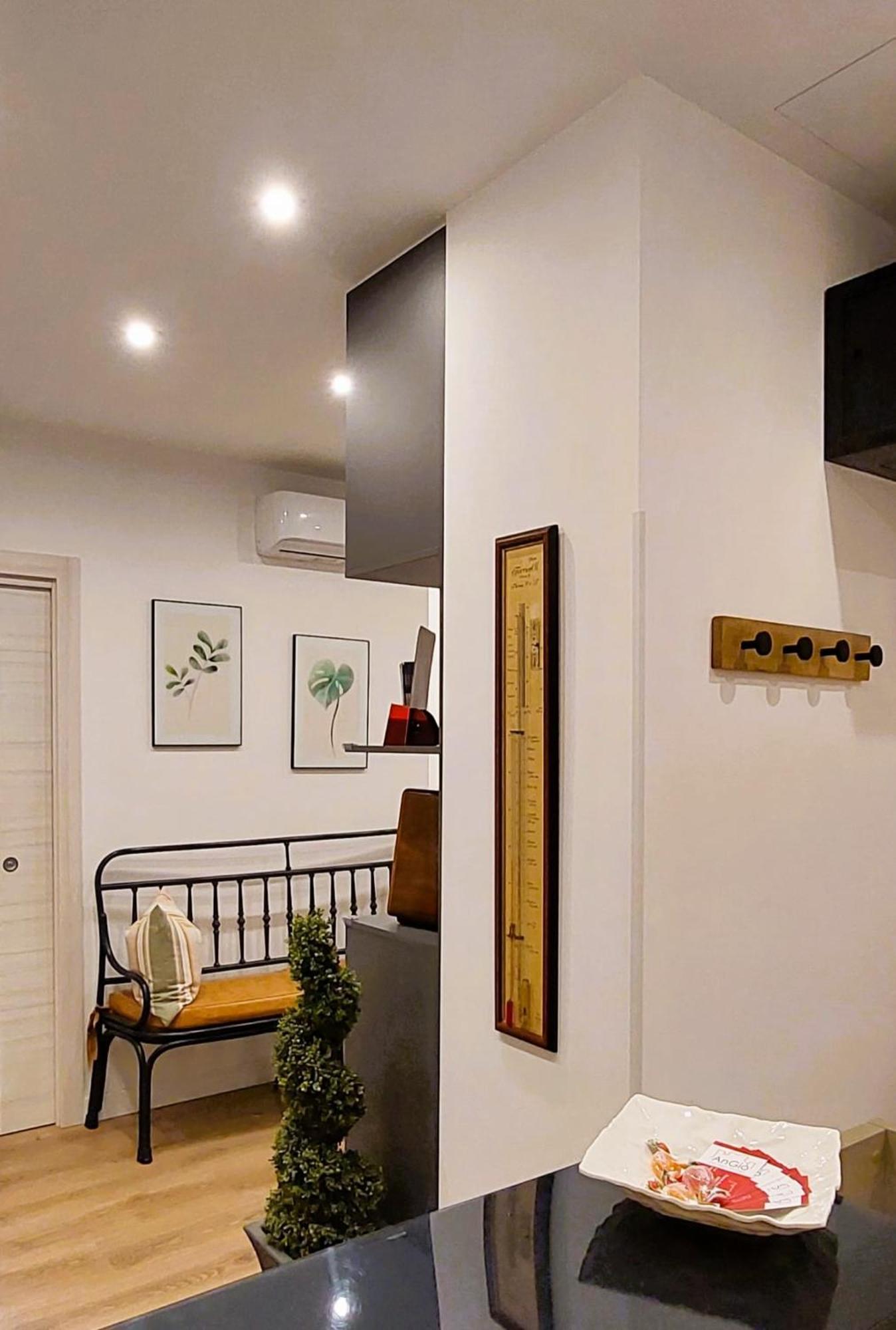 Angio Holiday Rooms Naples Luaran gambar